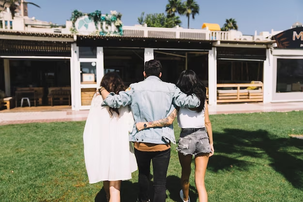 Day Trip Creative | Best Suburbs to Live in Adelaide for Families Discover the perfect family suburb in Adelaide - peaceful and convenient